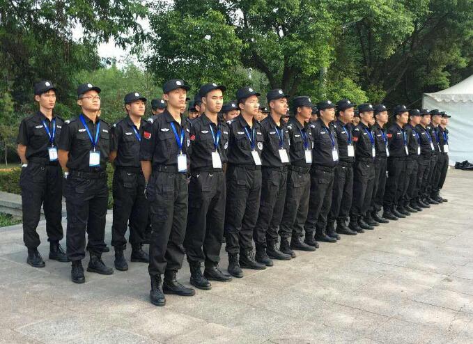 保安公司需要長(zhǎng)期樹立保安職業(yè)敬業(yè)觀